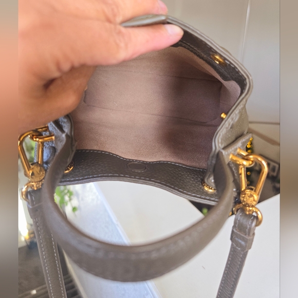 Pisidia Small Leather Handbag - Picture 9 of 16